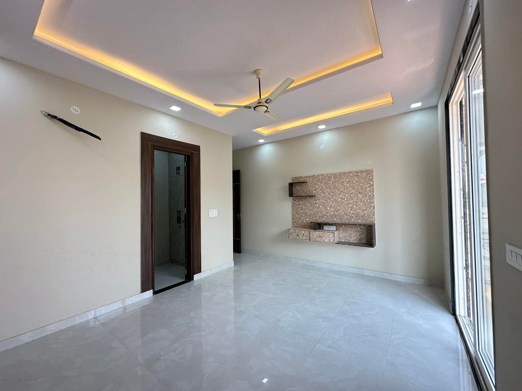 Low Budget Living Room Design with Modern Ceiling Lights